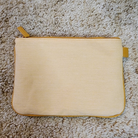 Acqua di Parma x Air Canada toiletries cosmetic bag - Picture 2 of 11